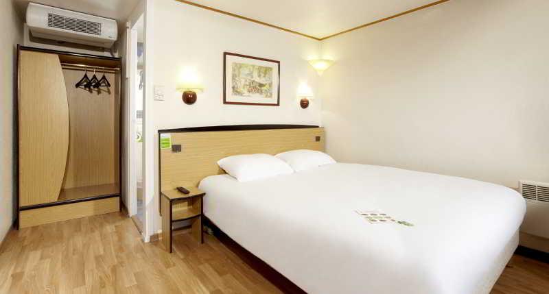 Campanile Nantes ~ Reze Aeroport Hotel Ngoại thất bức ảnh